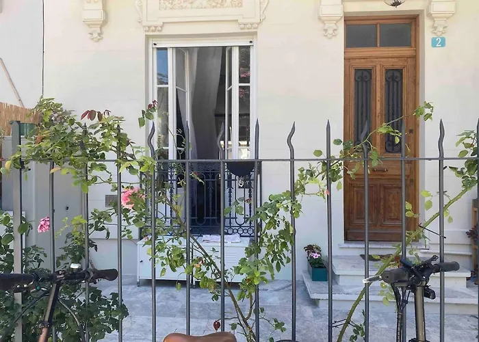 De Charme à Hébergement de vacances Nice